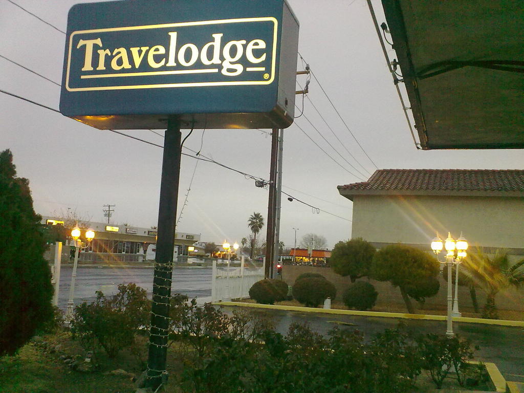 Hotel Europa Ridgecrest Exterior photo